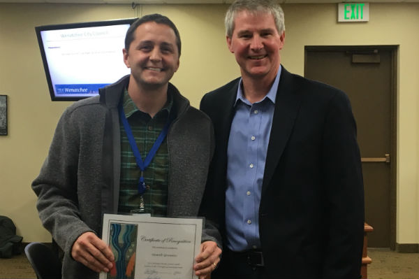 Stemilt receives Wenatchee civil rights award - Fruit Growers News