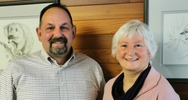 Photo Cathy McKay (Chair) & Brian Rideout (Vice) Ontario Apple Growers Dec 2019