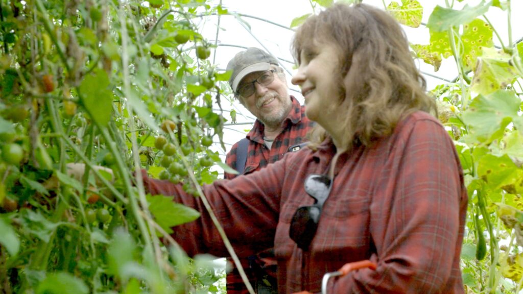 TV show debuting Thursday to feature Alaskan fruit grower