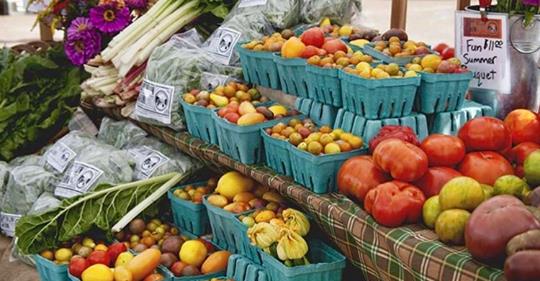 North Carolina farmers’ markets open to provide food essentials