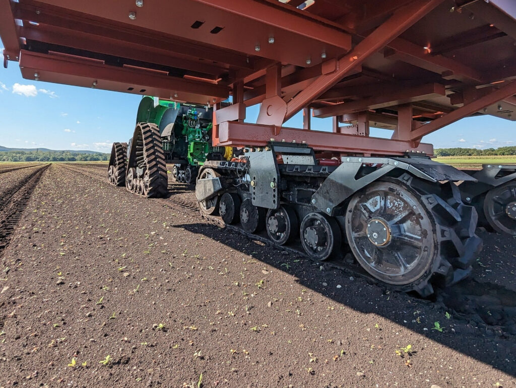 Carbon Robotics releases LaserWeeder with tracks