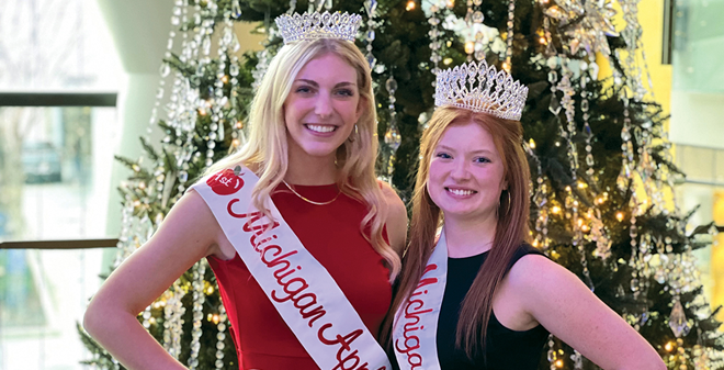 Kelley Chase crowned Michigan Apple Queen