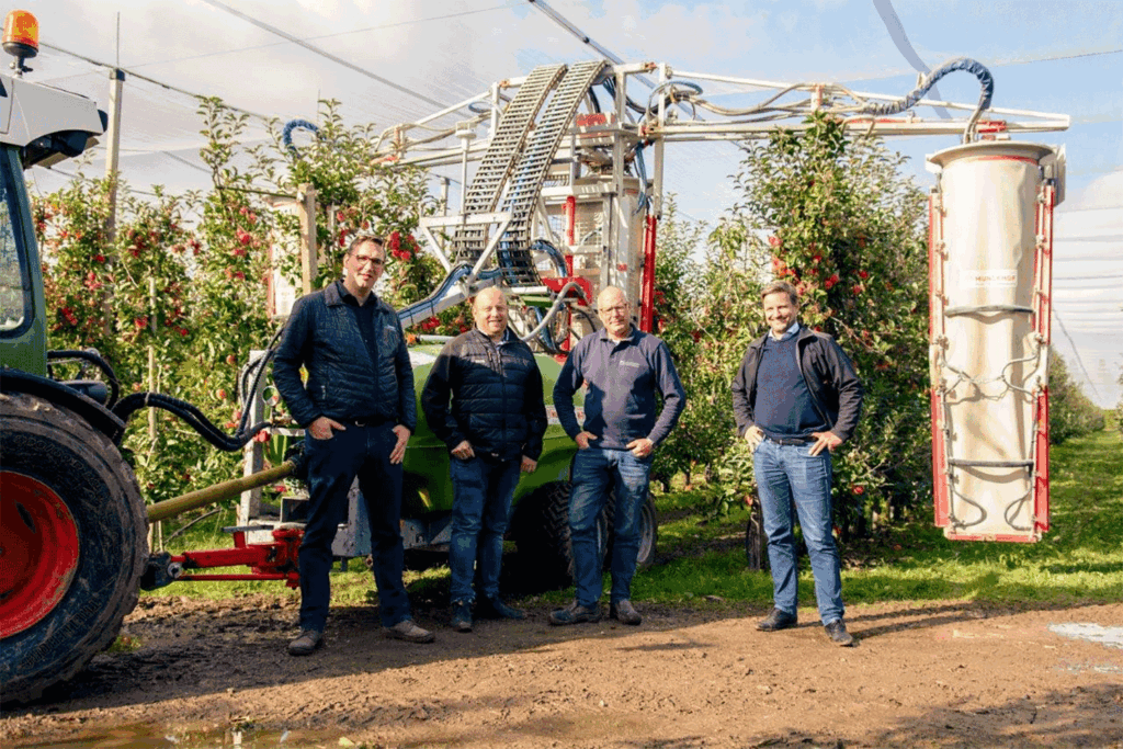 Flat anti-hail netting, three-row sprayer work well in the Netherlands
