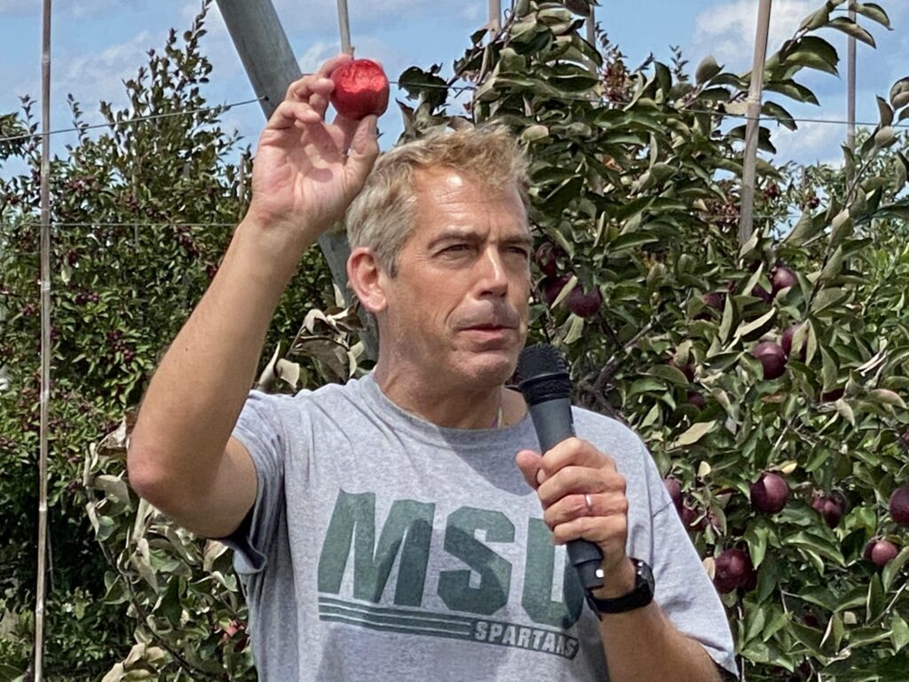 Ridgefest updates industry on Michigan apple, cherry research