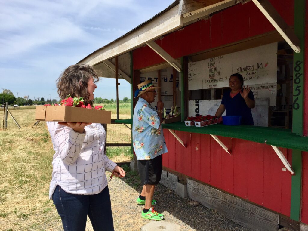 Urban ag supplies fresh fruits and vegetables, part of a healthy diet