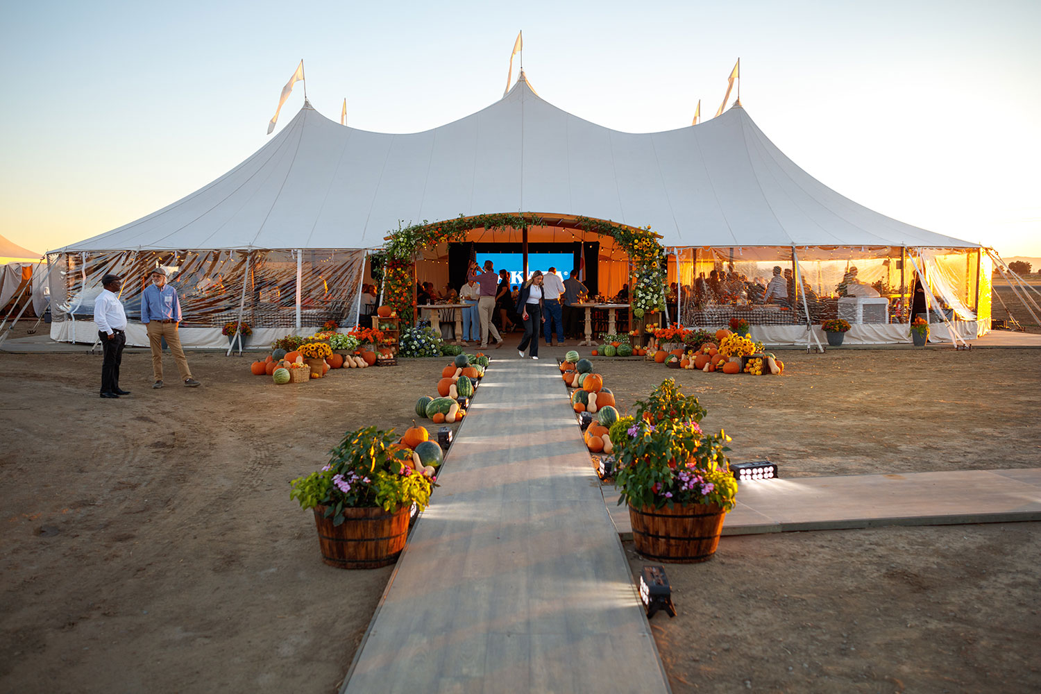 Sakata's grand opening celebration of its new California headquarters. Photo courtesy of Sakata.