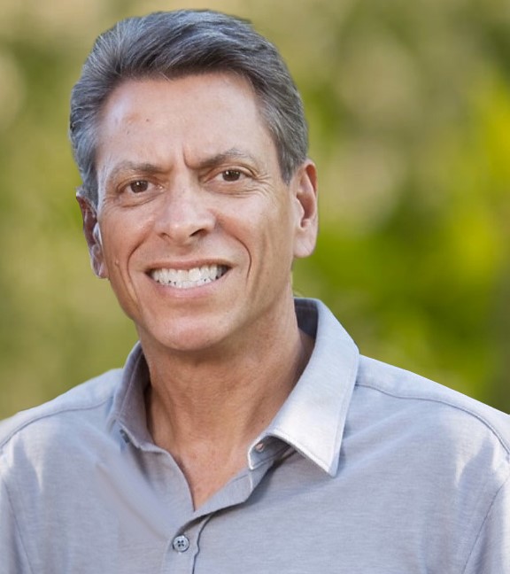 Naturipe hires director of premium products