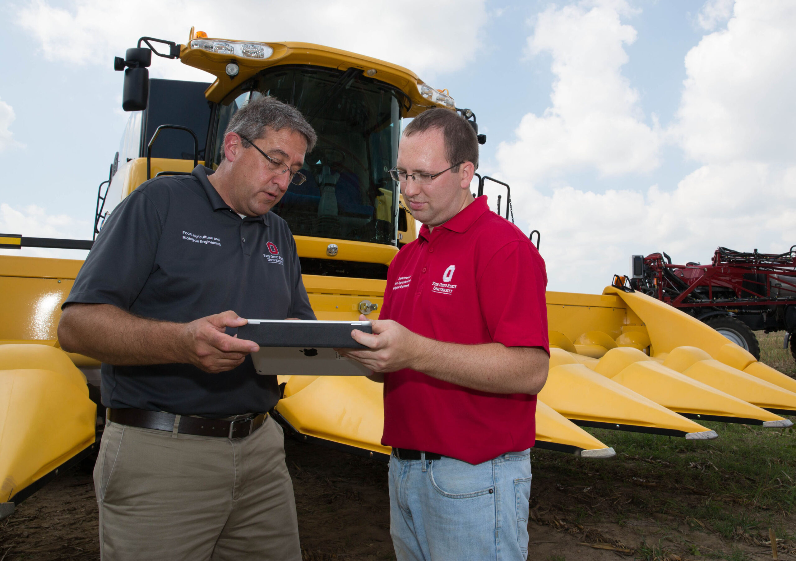 Scott Shearer, left, works with Andrew Klopfenstein, a project coordinator in the Department of Food, Agricultural and Biological Engineering. Photo: Ohio State University