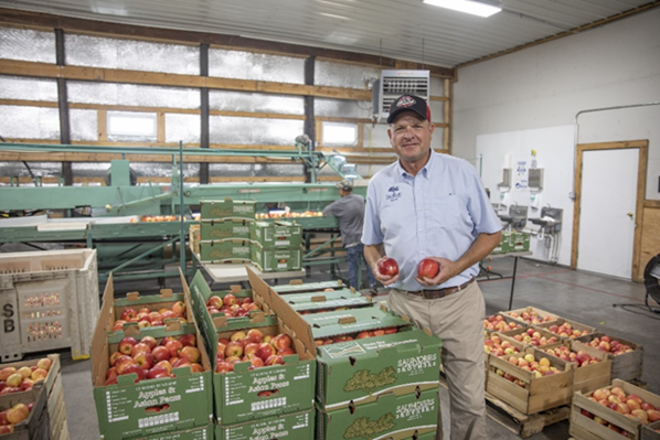 Southeastern Farmers of the Year give to communities